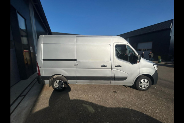 Renault Master T35 2.3 dCi 180 L2H2 DC Energy 180 pk