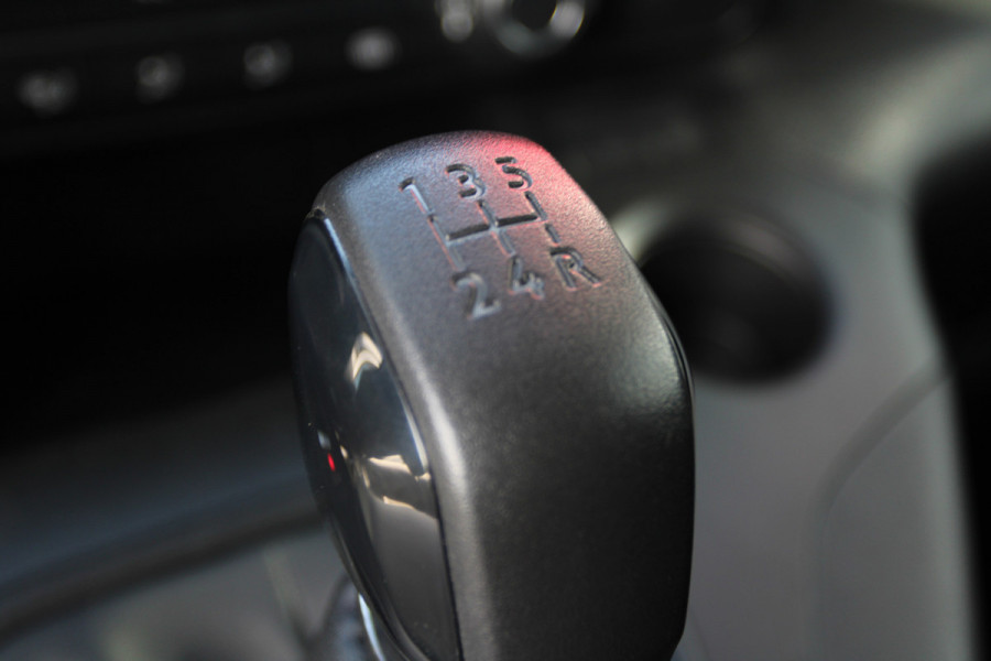 Peugeot Partner 1.5 BlueHDI Premium | All-season | PDC | Cruise