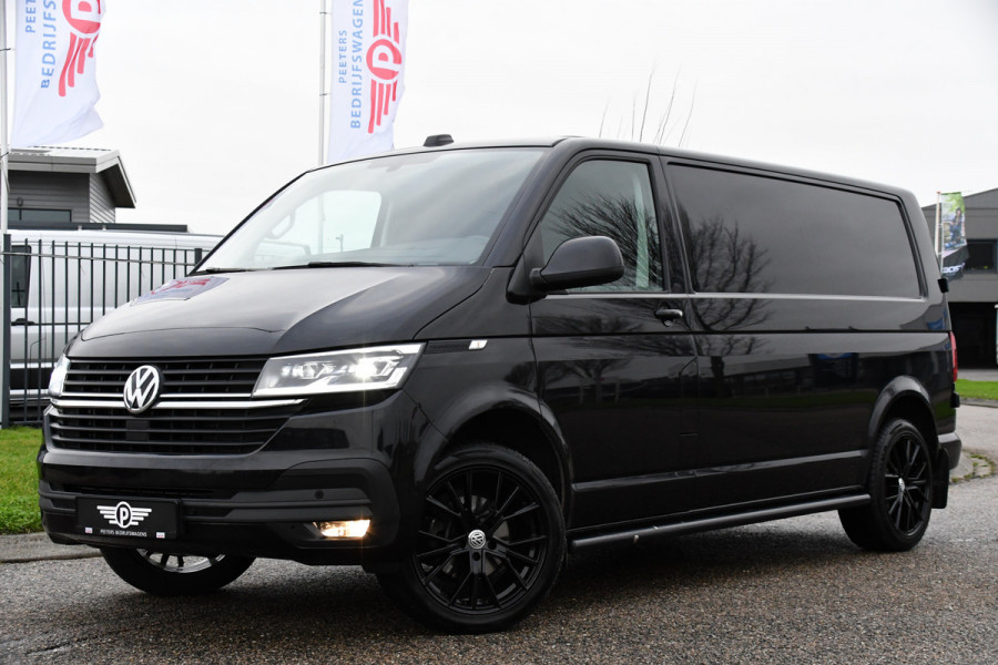 Volkswagen Transporter 2.0 TDI L2H1 30 Highline Bulli Edition Adaptieve Cruise, Camera, LED, 150PK, Automaat, Carplay, Mutlimedia, Trekhaak, UNIEK!