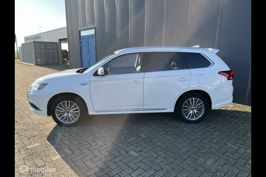 Mitsubishi Outlander 2.4 PHEV Intense+ |carplay|trekhaak