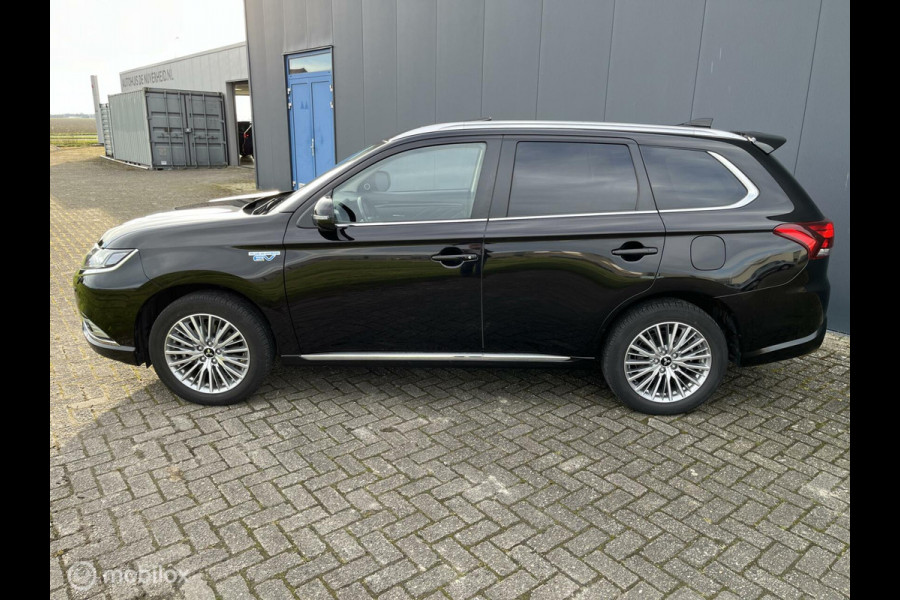 Mitsubishi Outlander 2.4 PHEV Intense+ trekhaak