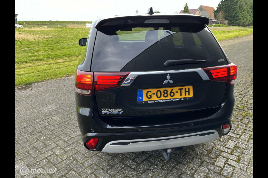 Mitsubishi Outlander 2.4 PHEV Intense+ trekhaak