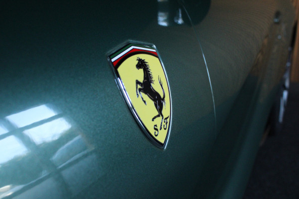 Ferrari 812 GTS 6.5 V12 HELE Carbon 360° Leer