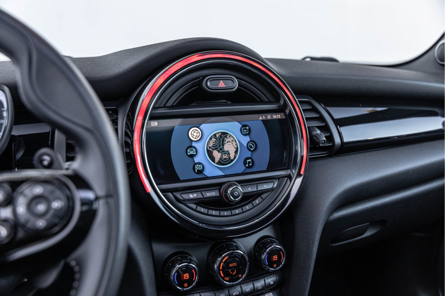 MINI Mini 2.0 Cooper S 192pk Pano LED JCW Harman/Kardon