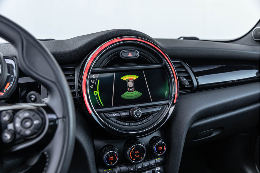 MINI Mini 2.0 Cooper S 192pk Pano LED JCW Harman/Kardon