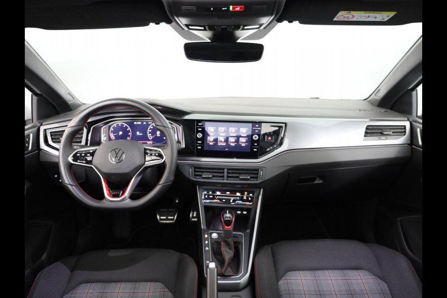 Volkswagen Polo 2.0 TSI GTI Automaat (DSG) | Panoramadak |  | Achteruitrijcamera | Stoelverwarming |Parkeersensoren|Adaptieve cruise control | | Private lease vanaf € 649,- pm|Verlengde garantie|Navigatie via App