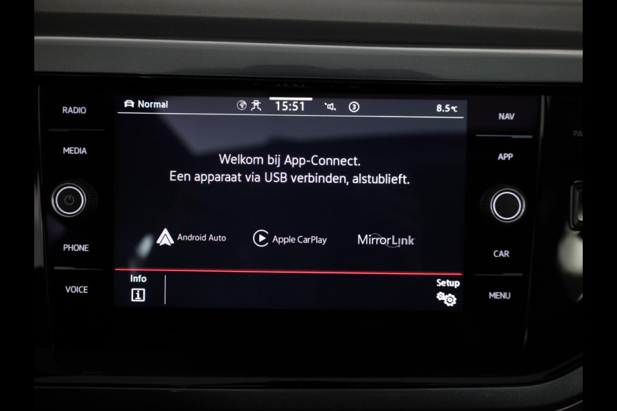 Volkswagen Polo 2.0 TSI GTI Automaat (DSG) | Panoramadak |  | Achteruitrijcamera | Stoelverwarming |Parkeersensoren|Adaptieve cruise control | | Private lease vanaf € 649,- pm|Verlengde garantie|Navigatie via App