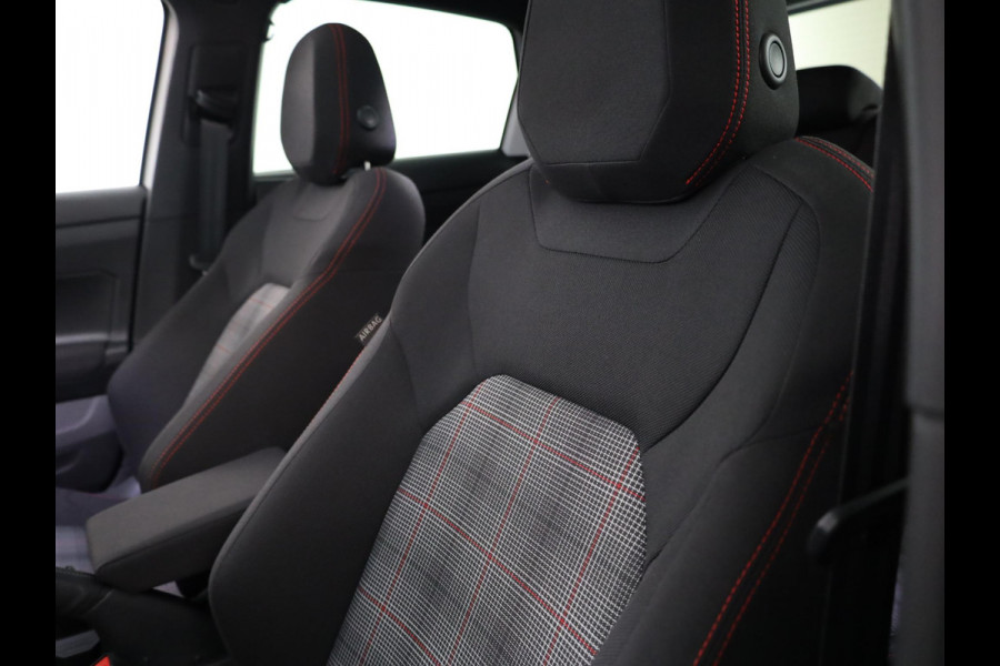 Volkswagen Polo 2.0 TSI GTI Automaat (DSG) | Panoramadak |  | Achteruitrijcamera | Stoelverwarming |Parkeersensoren|Adaptieve cruise control | | Private lease vanaf € 649,- pm|Verlengde garantie|Navigatie via App