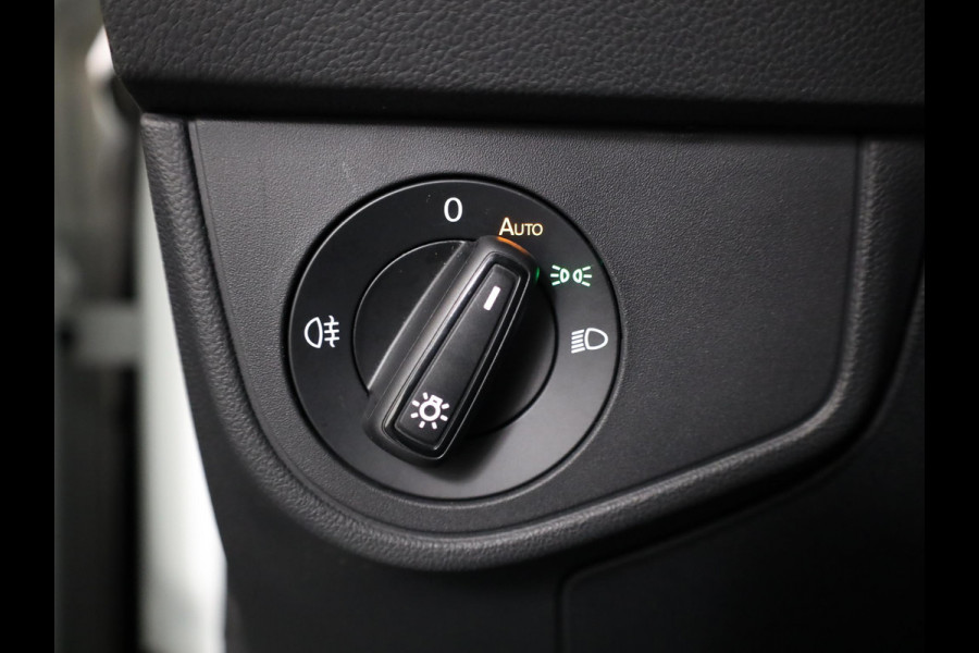 Volkswagen Polo 2.0 TSI GTI Automaat (DSG) | Panoramadak |  | Achteruitrijcamera | Stoelverwarming |Parkeersensoren|Adaptieve cruise control | | Private lease vanaf € 649,- pm|Verlengde garantie|Navigatie via App