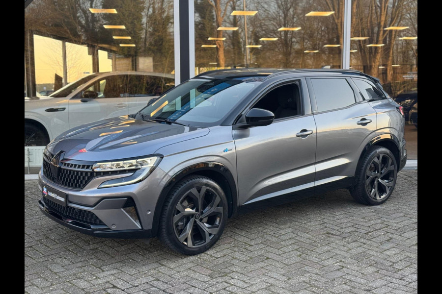 Renault Austral 1.2 E-Tech Hybrid 200 Iconic Esprit Alpine 4 contr / Harman Kardon / Two Tone / 360 Camera