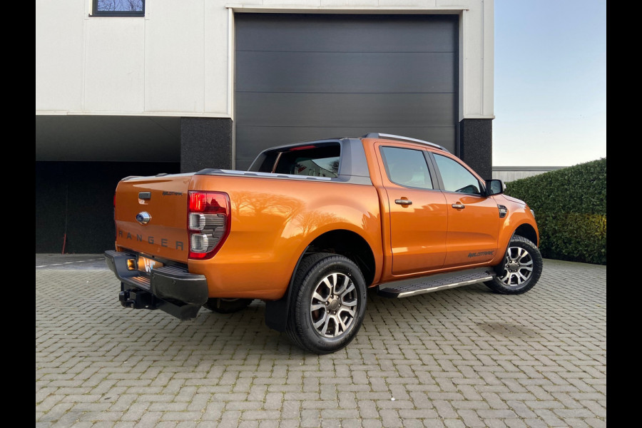 Ford Ranger 3.2 TDCi Wildtrak Supercab - Marge - 3500 kg - Roll Cover