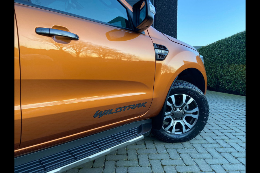 Ford Ranger 3.2 TDCi Wildtrak Supercab - Marge - 3500 kg - Roll Cover