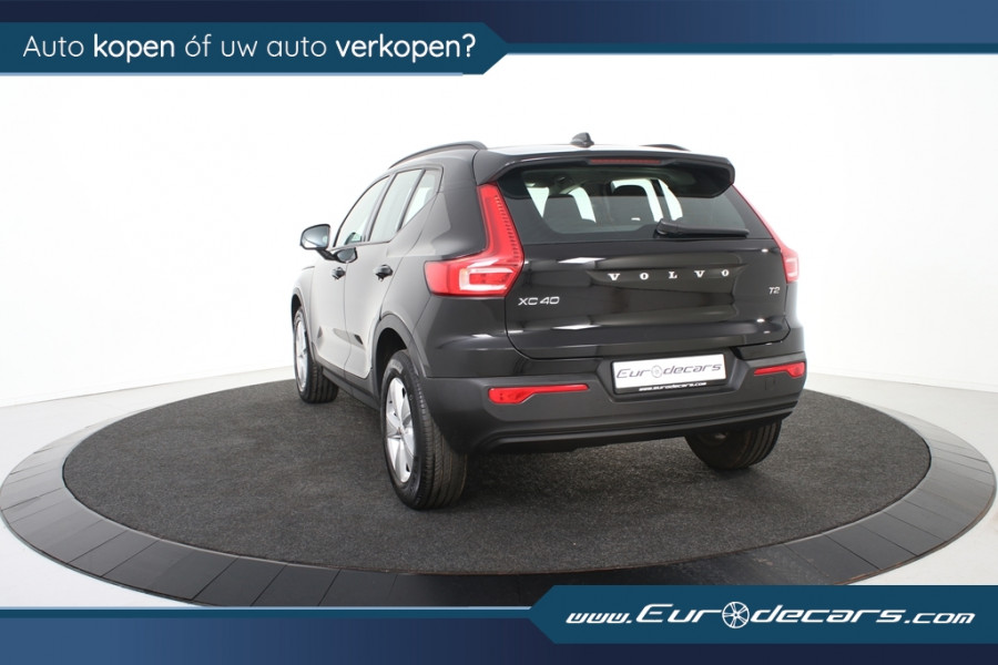 Volvo XC40 1.5 T2 Momentum *1ste Eigenaar*Navigatie*DAB*LED*
