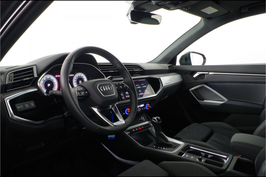 Audi Q3 35 TFSI S line edition > S-line/Pano.schuif/trekhaak/zwart-pakket/camera... | 6474 |