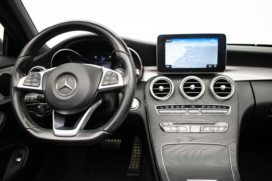 Mercedes-Benz C-Klasse Cabrio C220 d Premium Plus |AMG|Keyless|Cruise|Camera|