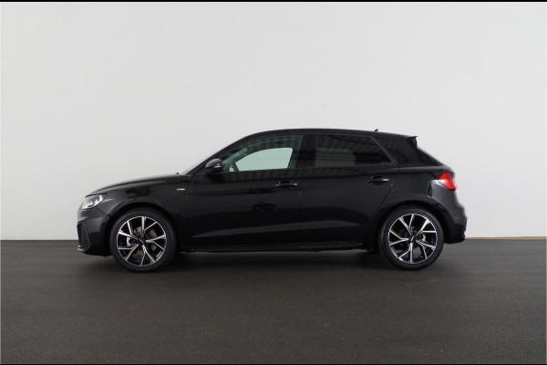 Audi A1 Sportback 30 TFSI S line > 116pk/Automaat/Stoelverwarming/parkeersensoren... | 9817 |