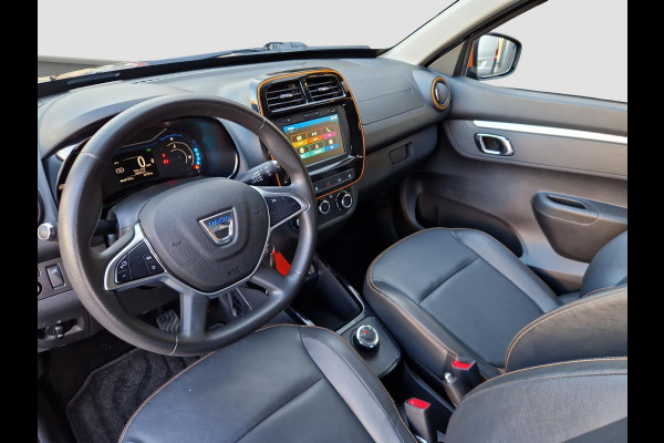 Dacia Spring Comfort Plus 27 kWh | Airco | Navigatie | Cruise Control | Leder interieur |