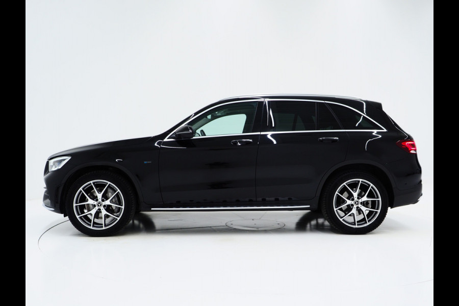 Mercedes-Benz GLC 300e 4MATIC Premium Plus AMG | Panoramadak | Luchtvering | Burmester | 360 | Adaptive Cruise | Keyless