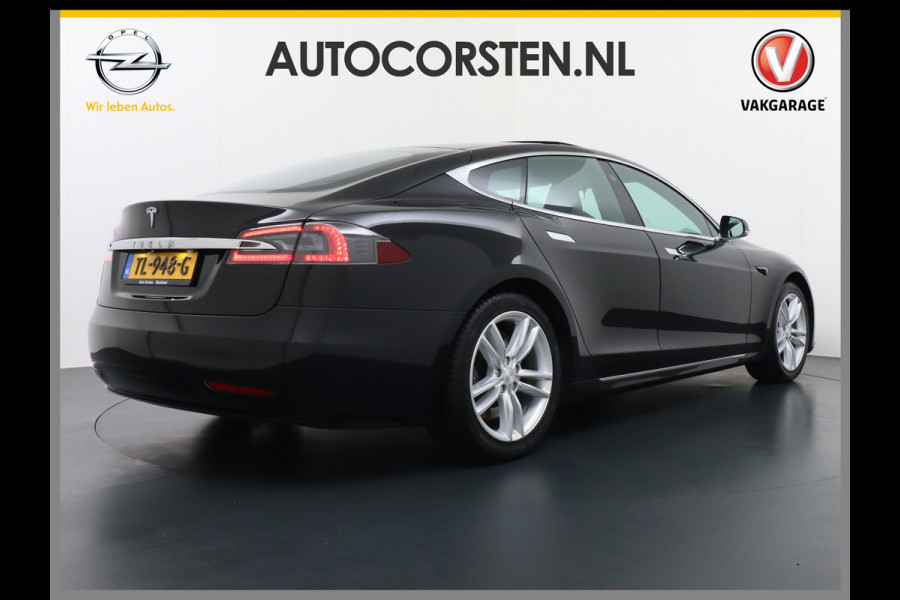 Tesla Model S 75D AWD Luchtvering Enhanced AutoPilot Navi Panorama-Dak Camera Adaptive-Led Elektr.Stuur en Stoel+Geheugen+Spiegels+verwarmd El 19"Lmv 4WD Schuifkanteldak WiFi Rijstrookhulp Bordherkenning ACC ESP Dodehoek Detector Mistlampen Verwarmde-Sproeiers Nieuwprijs €91.400