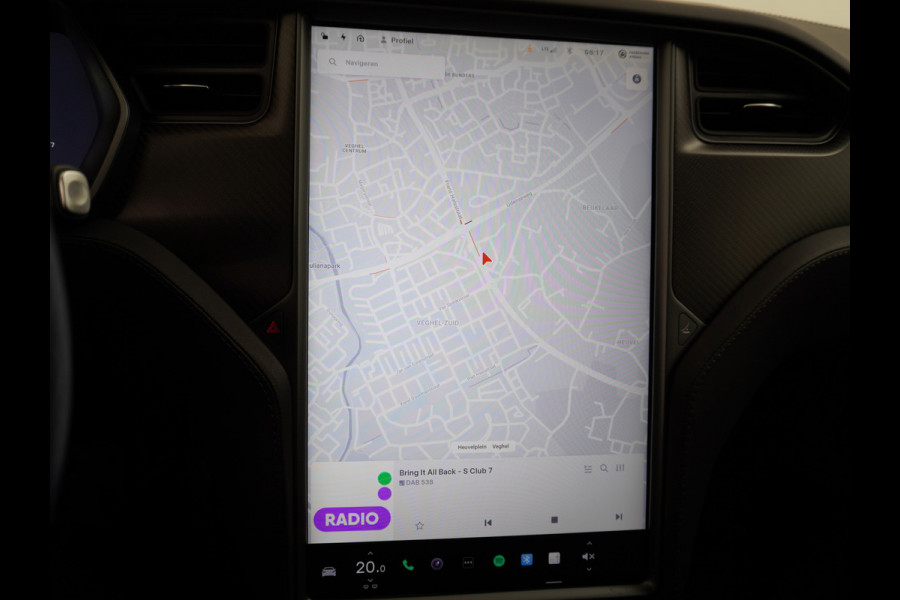 Tesla Model S 75D AWD Luchtvering Enhanced AutoPilot Navi Panorama-Dak Camera Adaptive-Led Elektr.Stuur en Stoel+Geheugen+Spiegels+verwarmd El 19"Lmv 4WD Schuifkanteldak WiFi Rijstrookhulp Bordherkenning ACC ESP Dodehoek Detector Mistlampen Verwarmde-Sproeiers Nieuwprijs €91.400