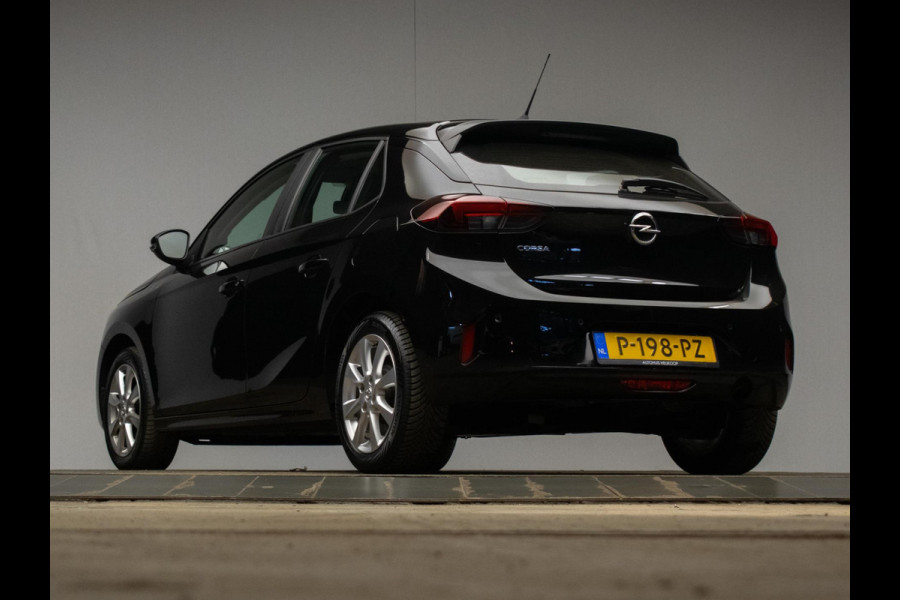 Opel Corsa 1.2 Edition Sport (APPLE CARPLAY,NAVI,PDC,CRUISE CONTROL,LANE ASSIST,LM VELGEN,SPORTSTOELEN,NETTE STAAT)