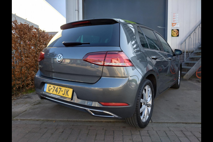 Volkswagen Golf 1.5 TSI Highline DSG