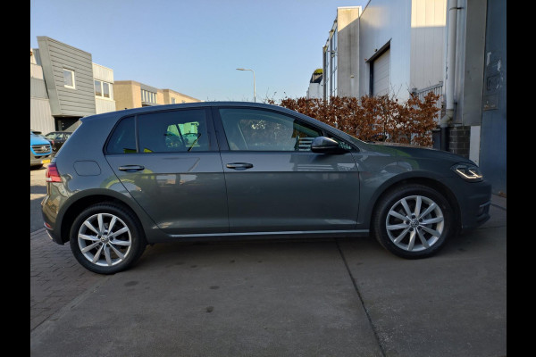 Volkswagen Golf 1.5 TSI Highline DSG