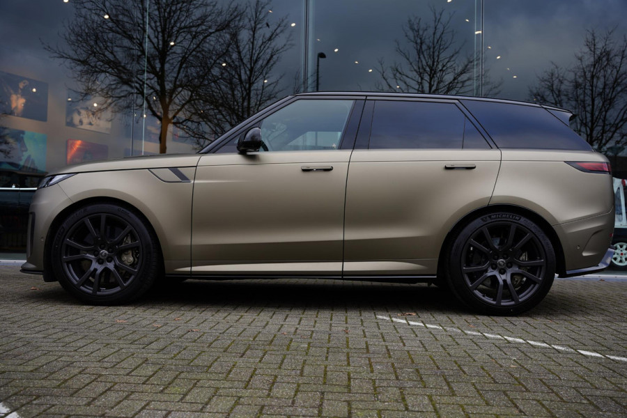 Land Rover Range Rover Sport P635 SV Edition One Carbon Bronze