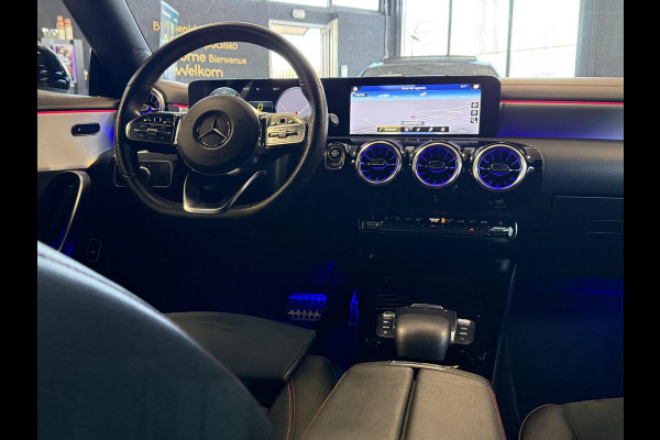 Mercedes-Benz CLA-Klasse 200 AMG Line 2e Eigenaar,Navi,Camera,Stoelverwarming,Ambient Lighting,Sportstoelen,Weinig KM,N.A.P,APK tot 07-2026