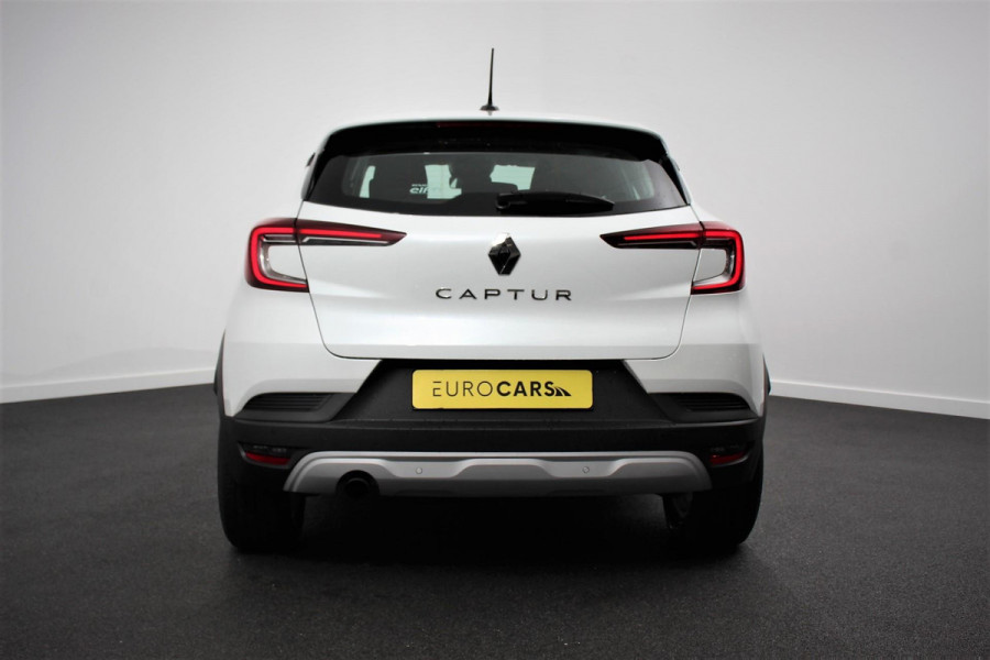 Renault Captur 1.0 TCe 100 Zen Renault Captur 1.0 TCe Zen | Navigatie | Apple Carplay/Android Auto | Climate Control | Cruise Control | Stoelverwarming | Camera | 17 Inch Lichtmetalen Velgen | Lane Assist |