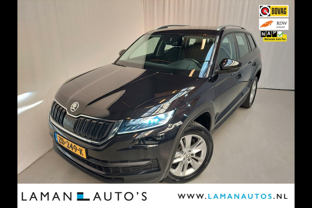 Škoda Kodiaq 1.5 TSI 150pk DSG Ambition Business Aut. | CarPlay ECC Navi 18" LMV Trekhaak Adaptive Cruise LED Camera Metallic | Voorschoten