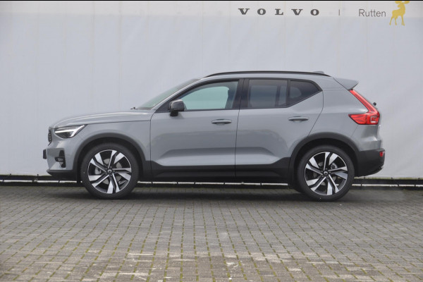 Volvo XC40 B4 211PK Automaat Plus Dark / Adaptive cruise control / Elektrische stoelen / Harman Kardon audio / Pilot assist / BLIS / Stoel en stuur verwarming / Elektrische achterklep / Parkeersensoren met camera / Google infotainment