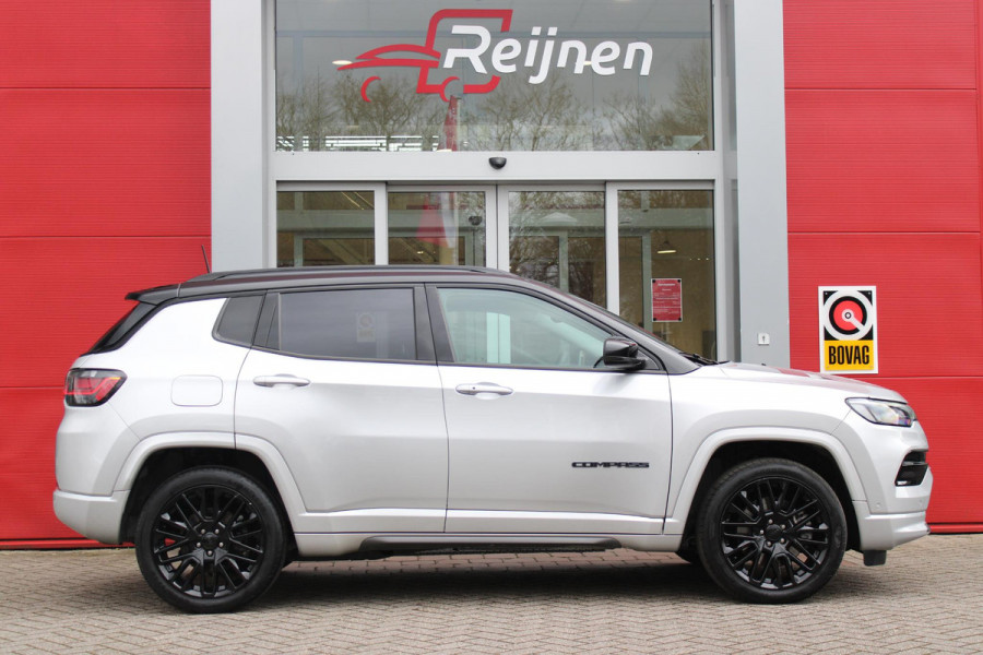 Jeep Compass 4xe 240PK Plug-in Hybrid S | NAVIGATIE 10,25 "TOUCHSCREEN | APPLE CARPLAY/ANDROID AUTO | ACHTERUITRIJ CAMERA | DAB+ RADIO | CLIMATE CONTROL | 19"GLOSS BLACK LICHTMETALEN VELGEN | ADAPTIVE / CRUISE CONTROL | DIGITAAL INSTRUMENTENPANEEL | LEDEREN BEKLEDING | ELEKTRISCH BEDIENBARE ACHTERKLEP | FULL LED KOPLAMPEN | LED MISTLAMPEN / BOCHTVERLICHTING | KEYLESS ENTRY & START | DRAADLOOS LADEN TELEFOON |  ELEKTRISCH BEDIENBARE BESTUURDERSSTOEL MET GEHEUGENFUNCTIE |