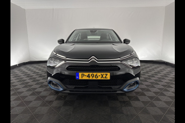 Citroën Ë-C4 Feel 50 kWh [ 3-Fase ] (INCL-BTW) *FULL-LED | DIGI-COCKPIT | CARPLAY | MICROFIBRE-COMFORT-SEATS | ECC | LANE-ASSIST | PDC | CRUISE | 18''ALU*