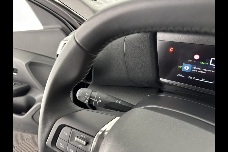 Citroën Ë-C4 Feel 50 kWh [ 3-Fase ] (INCL-BTW) *FULL-LED | DIGI-COCKPIT | CARPLAY | MICROFIBRE-COMFORT-SEATS | ECC | LANE-ASSIST | PDC | CRUISE | 18''ALU*