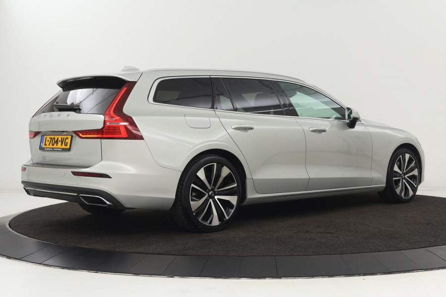 Volvo V60 2.0 T6 Twin Engine AWD Inscription | Trekhaak | Stoel & stuurverwarming | Leder | Camera | Adaptive cruise | Carplay | Memory