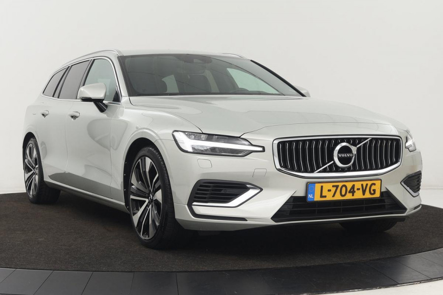 Volvo V60 2.0 T6 Twin Engine AWD Inscription | Trekhaak | Stoel & stuurverwarming | Leder | Camera | Adaptive cruise | Carplay | Memory