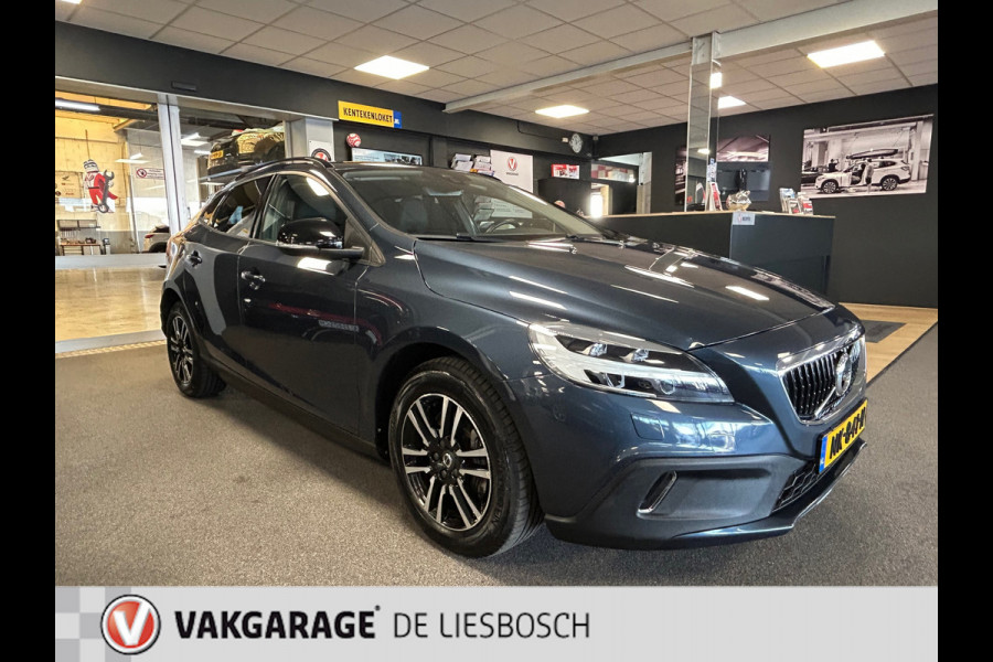 Volvo V40 Cross Country 2.0 D3 Nordic+,leer,led,navi,pdc,cruisec, boeken,orig. nederlands