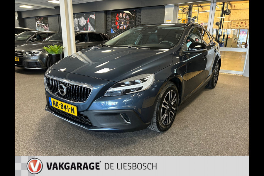 Volvo V40 Cross Country 2.0 D3 Nordic+,leer,led,navi,pdc,cruisec, boeken,orig. nederlands