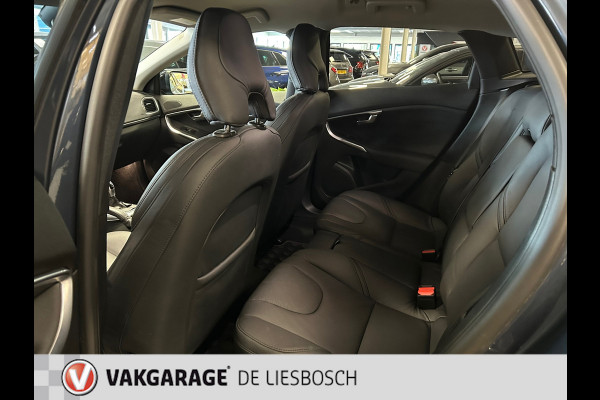 Volvo V40 Cross Country 2.0 D3 Nordic+,leer,led,navi,pdc,cruisec, boeken,orig. nederlands