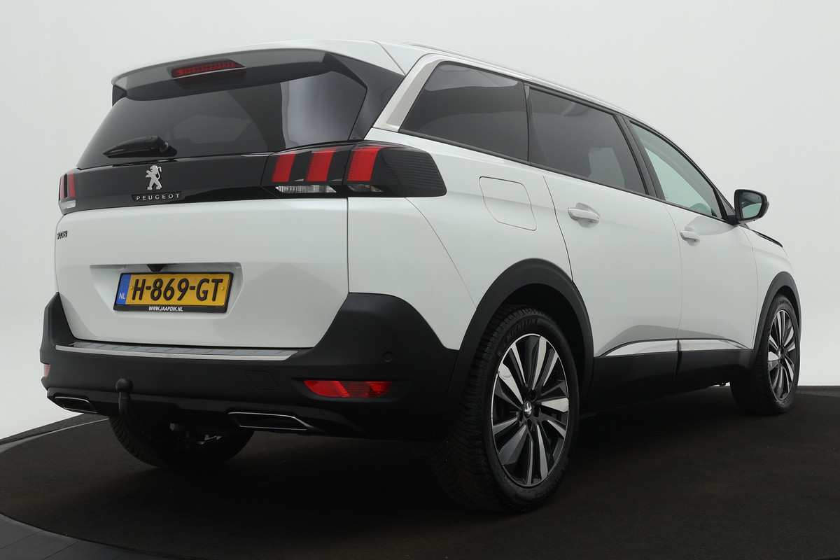 Peugeot 5008 BWJ 2020 1.2 PT 131PK Premium | NWE MOTOR | NWE KOPPELING | CLIMA | TREKHAAK | NAVI | 19'' LMV | HALF LEER | CARPLAY | CRUISE |