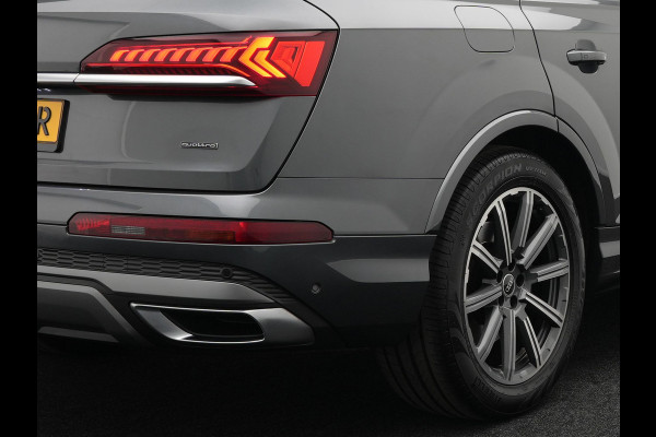 Audi Q7 55 TFSI e Quattro S Line Plug In Hybrid 3500kg Trekgewicht PHEV | Luchtvering | Panodak | Adaptive Cruise | 360 Camera | Bang & Olufsen | Head Up | Alcantara Hemel | Lederen Sportstoelen memory & Ventilatie |