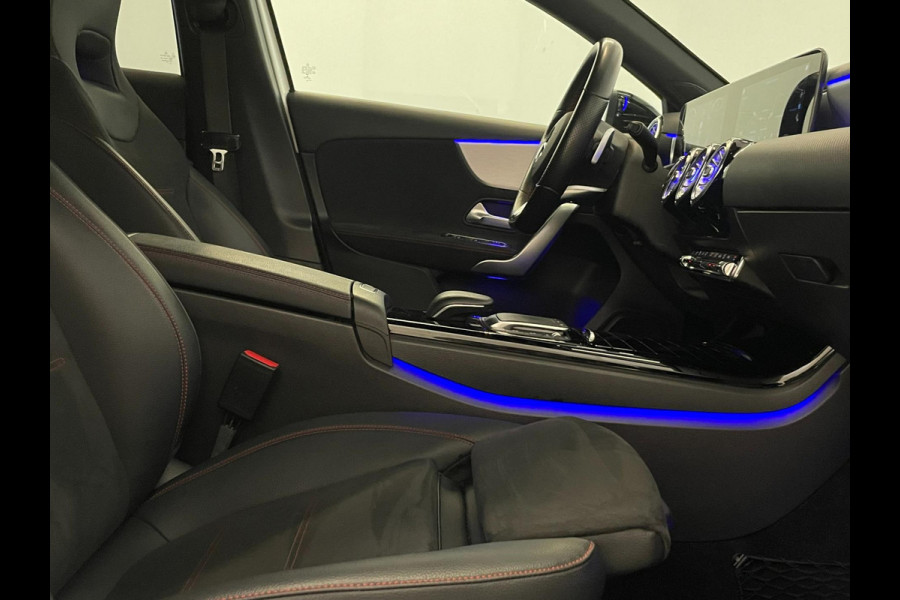 Mercedes-Benz A-Klasse 180 / AMG / BTW / NL-auto / Sfeerverlichting