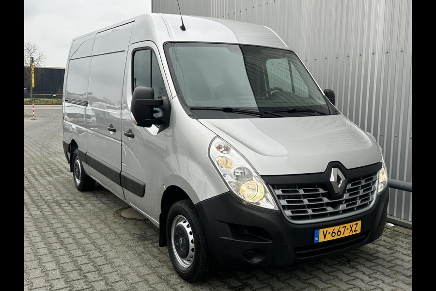 Renault Master T35 2.3 dCi L2H2*AUTOMAAT*A/C*NAVI*CRUISE*TEL*PDC*