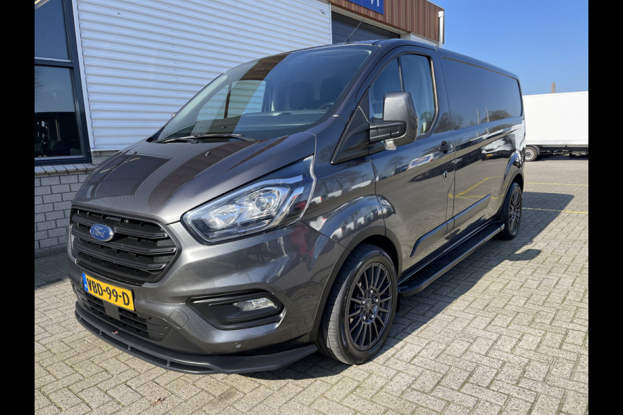 Ford Transit Custom 320 2.0 TDCI 170pk L2H1 Limited / vaste prijs rijklaar € 19.950 ex btw / lease vanaf € 366 / lichtemetalen velgen / magnetic grey metallic / trekhaak 2800 kg !