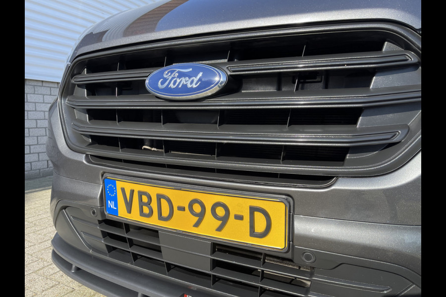 Ford Transit Custom 320 2.0 TDCI 170pk L2H1 Limited / vaste prijs rijklaar € 19.950 ex btw / lease vanaf € 366 / lichtemetalen velgen / magnetic grey metallic / trekhaak 2800 kg !