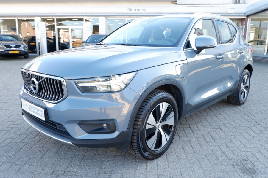 Volvo XC40 1.5 T5 PHEV Momentum Pro Rijklaarprijs 12MND garantie