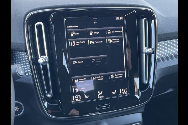 Volvo XC40 1.5 T4 Recharge R-Design | Navi | Trekhaak | CarPlay | Camera | LED | DAB | 19 inch