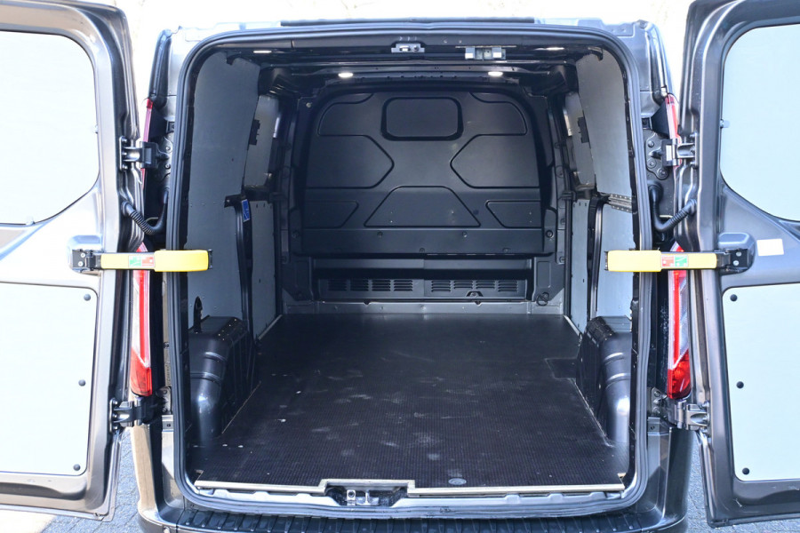 Ford Transit Custom Sport L2 2.0 TDCI 185 pk 3200 KG trekhaak, 2 Schuifdeuren, Standkachel, Xenon, ACC