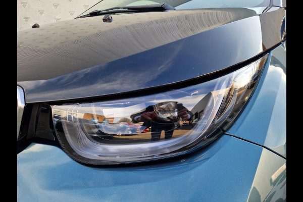 BMW i3 Business Edition Plus 120Ah 42 kWh | Open Dak | Stoelverwarming | LED | Navi | Harman/Kardon |